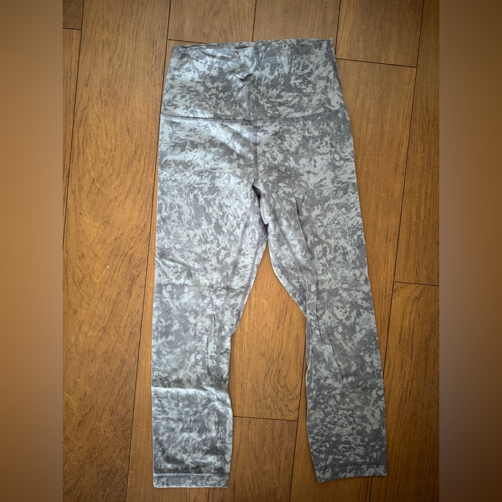 Lululemon align crop 21”